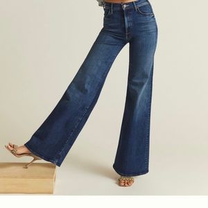 Mother wide leg flare .